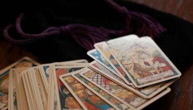 Tarocchi: il potere nascosto delle carte tra storia, arte e divinazione
